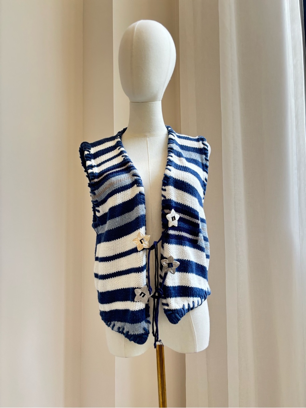 Authentic Martha Abraham Hand Knit Star Tie-Front Vest M